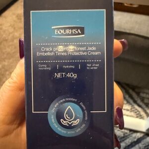 Forest Jade Protective Cream - Blue